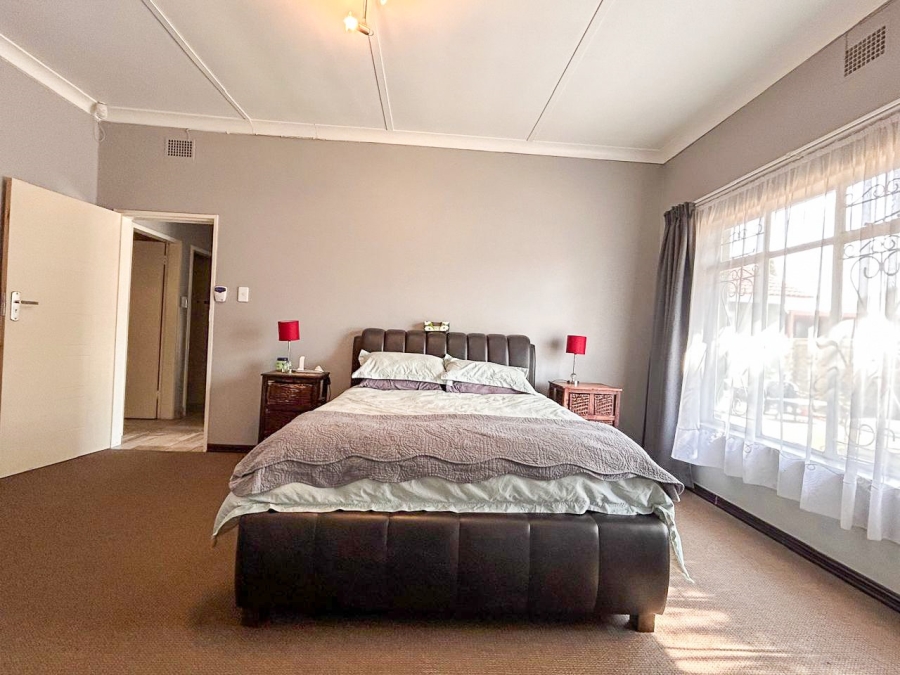 3 Bedroom Property for Sale in Potchefstroom North West